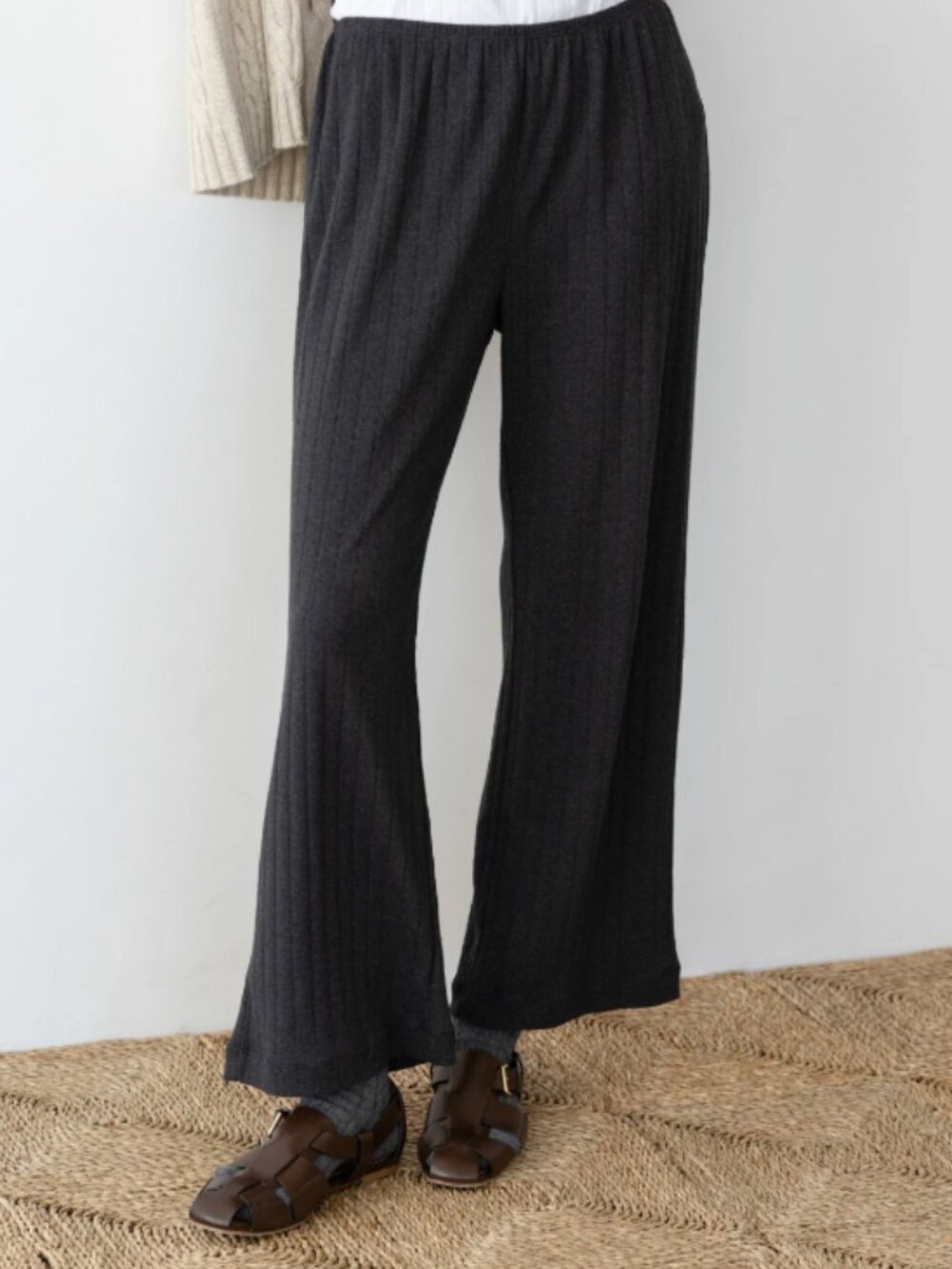 Donni Pointelle Simple Crop Pant - Grey